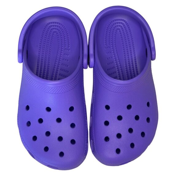 Crocs Kids Classic Clog in Galaxy Purple – Size 4 New with Tags - Picture 3 of 13